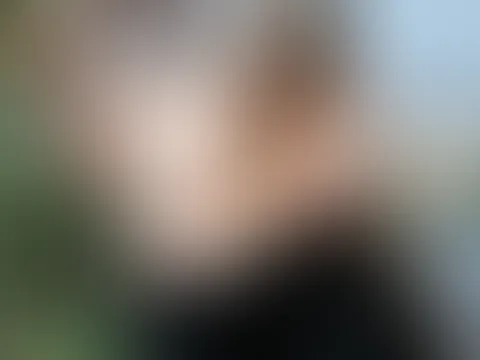 Deine versaute redhead MILF will spielen 🥰🥵nutze die ganze nächste Woche noch die Rabatt Codes😋let's wixx and spritz 🥵💦