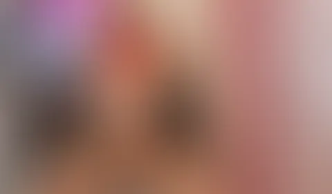 Ein geiler Einblick ins Einreiten des Unicorns Video gefĂ€llt es dir...?đŠđ