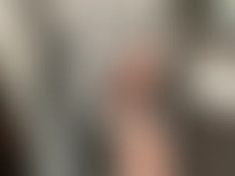 Strip, Dessous, einölen, Spielzeug und Selbstlove for you. 14 Minuten