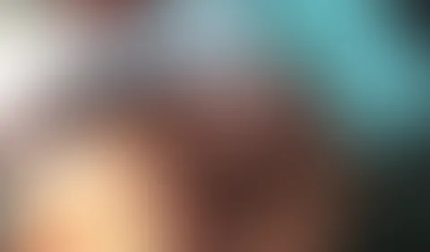 VERSAUTES URLAUBSVIDEO!! Fingern mit Meerblick! Ich hab dir was mitgebracht aus dem Urlaub! Keine Angst keinen Staubfänger, eher was um deine Palme zu wedeln... hehe! Meine M****i braucht nämlich kei