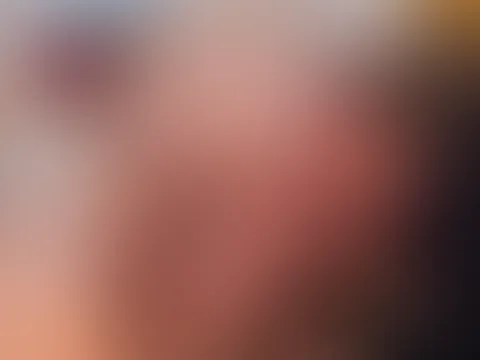 Brav hat sich die Stiefschwester um seine prallen Eier gekümmert👅🍑