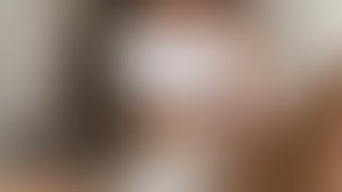 Mein A***h zuckt schon. Ich will dass du mir deinen dicken S*****z langsam reinsteckst, mich dehnst und dann richtig