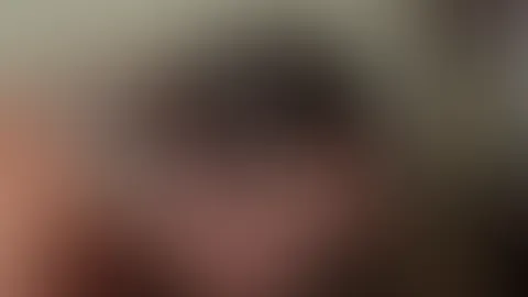 A secret blowjob with a stranger 😈