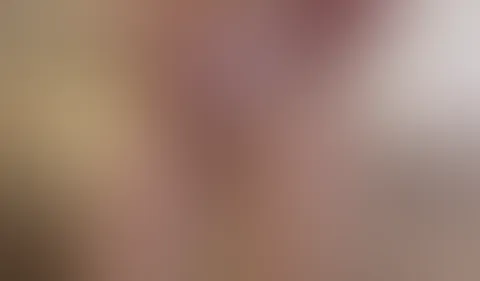 Ich F****R meine enge süße P***y für Dich und zeige sie dir während ich dabei Dirtytalk mache..