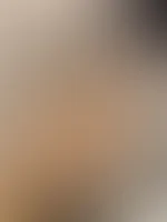 Würdest du gerade hinter mir stehen... wie lange brauchst du bis ich dich geil spüre? 🥵