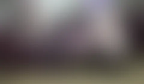 Ich habe mich vor Kurzen tatsächlich das erste Mal mit meiner guten Freundin NovaNilla getroffen, um uns gegenseitig unsere neuen Nylons in Kombination mit Heels vorzuführen. Wir hatten wirklich viel