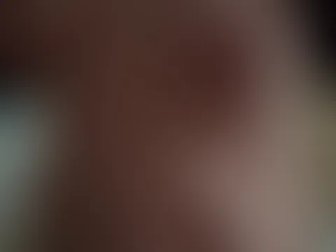 Hab für dich mit meinen Titten gewackelt