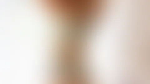 Vivien in the white room! NEW VIDEO – TEASER!