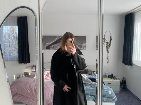 Mantel Erotik