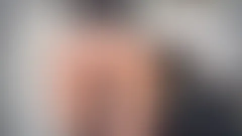Gefällt dir mein neues heißes Dessous auch aus dieser Perspektive? 😏😈