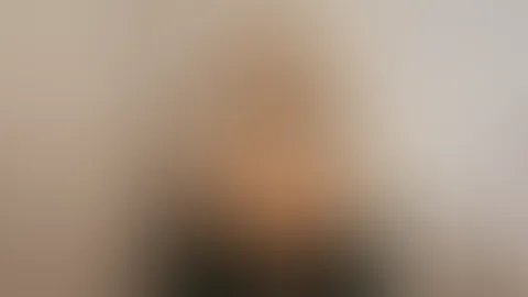 I’ll twerk my naked, fat arse for you 🍑
