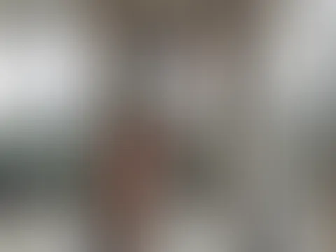 Es wird immer wärmer. Da sollte man auch alles ausziehen oder?