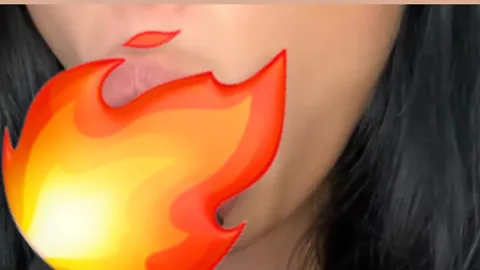 Wäre es ein echter S*****z.. wäre er definitiv in meinen Mund gekommen🤤