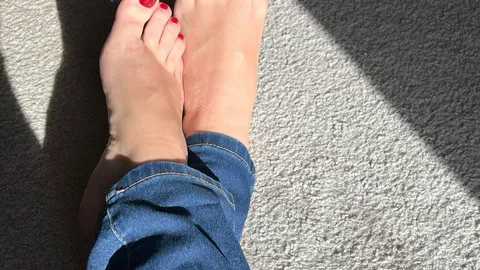 My little feet 👣