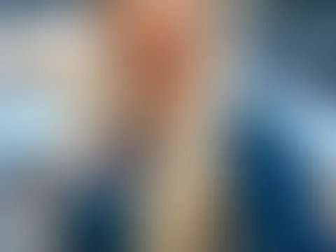 Nicht mal beim schminken hat man seine Ruhe !?