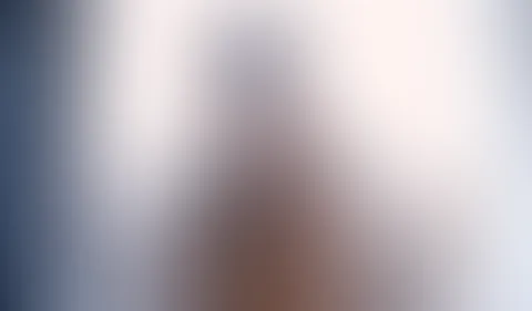 Türchen 24 *TEASER* Knapp 10 Minuten pure Sinnlichkeit. Zuerst mach ich dich ein bisschen an, indem ich mich sexy räkle und dich so richtig anturne, danach ist meine P***y schon richtig nass weil mic