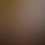 komm stell dich vor mir und du darfst aussuchen wo du hinspritzen möchtest. Na welche Auswahl nimmst du? Gesicht oder Brüste?