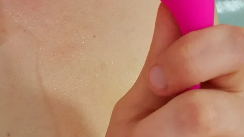 In the bath with my new toy 🥵