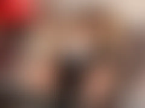 Wir waren brav… bis die Kamera lief 😏📸 Neuer heißer Content kommt online und es wird verdammt intensiv 🔥Könntest du uns widerstehen ?