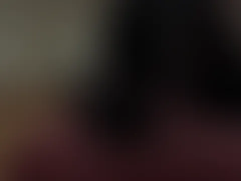 Ich jetzt so vor dir… glaubst du, du kannst ruhig bleiben? 😏