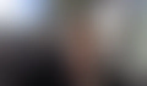 Omg, mein Erstes Video hier ist endlich online ! Hallo, ich bin Beverly Athalia. Vielleicht kennst du mich ja schon? Ich habe mich vor paar Wochen hier neu angemeldet . Alles hier ist für mich noch s