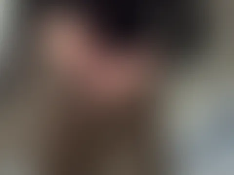 Ausziehen bis du mich nackt vor dir stehen hast 👅💦