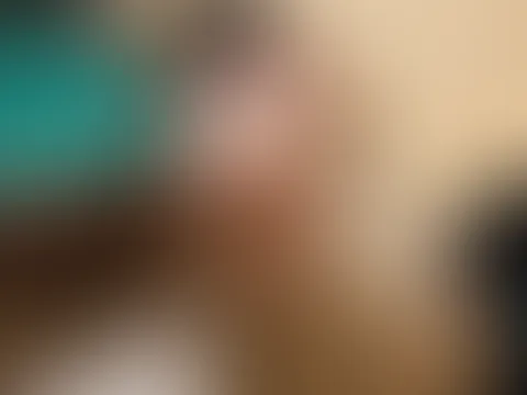 Da habe ich wohl beim Billard verloren🤭Die vordere Ansicht siehst du im Feed😏😈