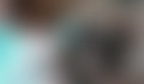 Wie‘s mich anmacht, wenn er vor Erregung stöhnt, während ich ihn anpasse! 💦 Wer würde sich denn von mir auch mal gerne auf den S*****z p**sen lassen? 🥰 An dem Tag hab ich ihm auch noch so dermaßen i