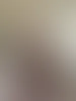 Ich möchte ihn erst mit meinen Händen streicheln und dann ihn tief in meinen Mund stecken 🍆👅