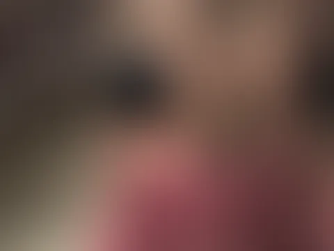 Haha meine Nippel drücken sich echt durch jeden Stoff ðŸ¤ðŸ˜…