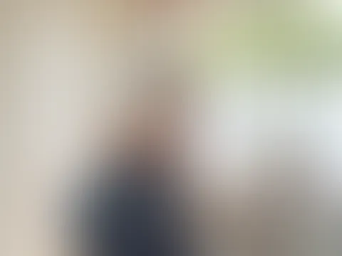 Ich höre deine Gedanken, wie du auf meinen A***h schaust 😎👀