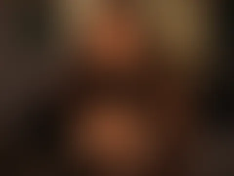 Habe gerade ein neues Video für meine Gooner gedreht… Ich kann es kaum erwarten, nach Hause zu kommen und mit dem Schneiden anzufangen, damit ich euch alle richtig verwöhnen kann. Just filmed a new vi