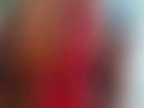 Willst du sehen, wie dieses Dildo meinen Po und meine M****i richtig durchnimmt? Dann schau in meinen Feed und du wirst es sehen