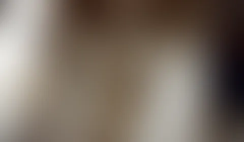 Der versaute Weihnachtsengel! Von mir hast du sicher noch nie gehört :) Lass mich dein nicht ganz so unschuldiger geiler und versauter Weihnachts-Engel sein! Die Flügel trage ich im Slip und nicht au