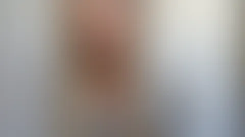 😘