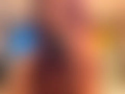 Türchen Nummer 22 & 23 🔥 Es gab Würfel & ein Powerful Vibro Bullet 🫣 was auch immer das sein soll, wieder nichts für mich 😂🍀 also nächstes Jahr wird es ein Kalender von Oreon das kann ich euch sch