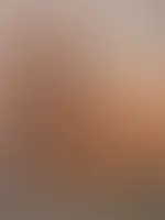 😈