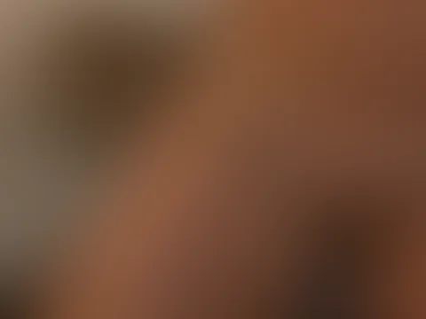 Ich reite diesen Dildo und wünsche mir, du wärst es stattdessen ;)