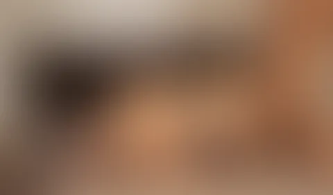 Neues Video online, werde in alle 3 Löcher gef**kt 😉