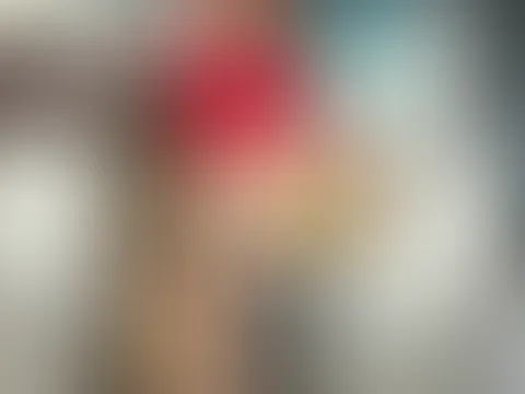 Neues langes Sextape: Ich werde in einem roten Kleid und High Heels gef**kt, reite einen S*****z und schlucke S****a