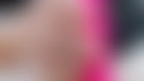 You know I can’t keep still in the video 😏