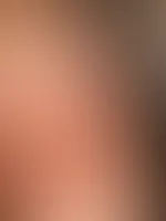 Willst du in mein kleines, süßes Muschiloch reinstechen? 💦