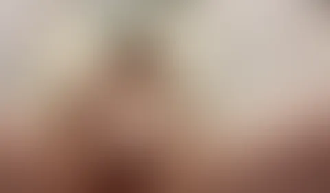 Mit der Haarbürste zum Höhepunkt!