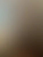 Sexy Kleidchen mit nichts drunter an.