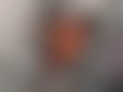 Heimlich beim duschen gefilmt ! War das mein Stiefvater ?