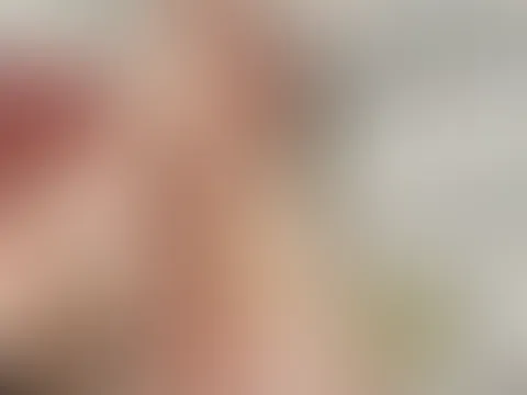 … Sneak Peak zum nächsten Inhalt. Perfekt für die Fußliebhaber hier.. denn ich liebe es, wenn du dich um meine Füße kümmerst. Nicht nur leere Worte, sondern authentische Vorliebe. Nicht nur, damit spi