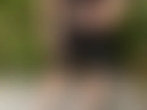 Gefallen dir meine Outdoor Bilder? Dann schau doch um 12:00 auf mein Profil und schau in meinen Inhalt um alle geilen Bilder anzusehen. Fast wurde ich dabei erwischt. Also es lohnt sich mein geiler. �