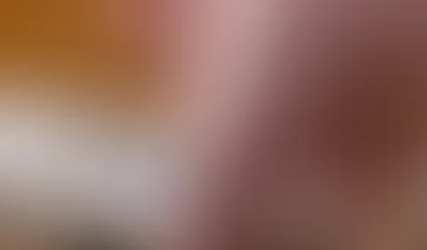 Ich besorg es mir im Doggy POV beim P***o schauen