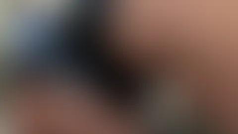 Du kannst nicht aufhören, dir vorzustellen, wie dieser fette A***h auf dein Gesicht fällt und dort bleibt.