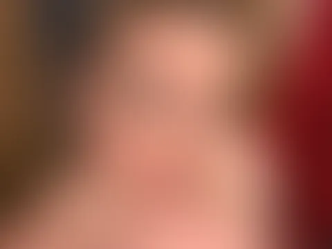 Gnadenlos die geile P***y rasiert!